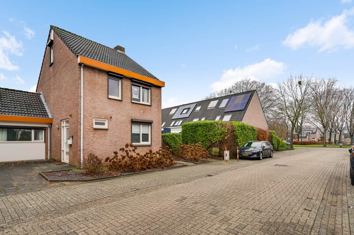 Foto 19 van Ganzerikweerd 12