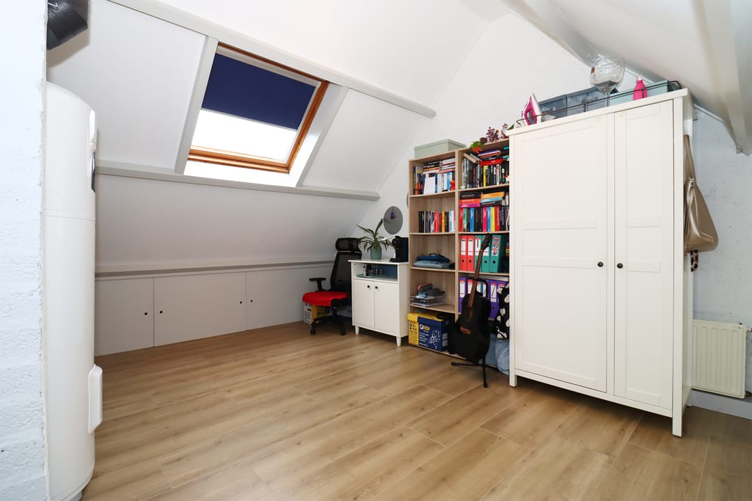 Foto 32 van van de Veldeweg 87