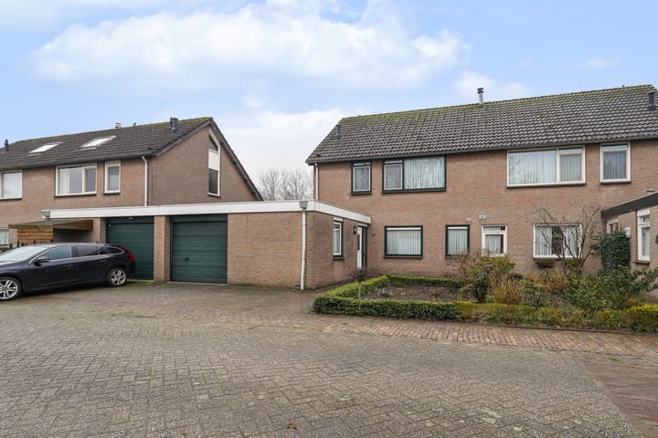 Photo 2 of 't Seuverick 37