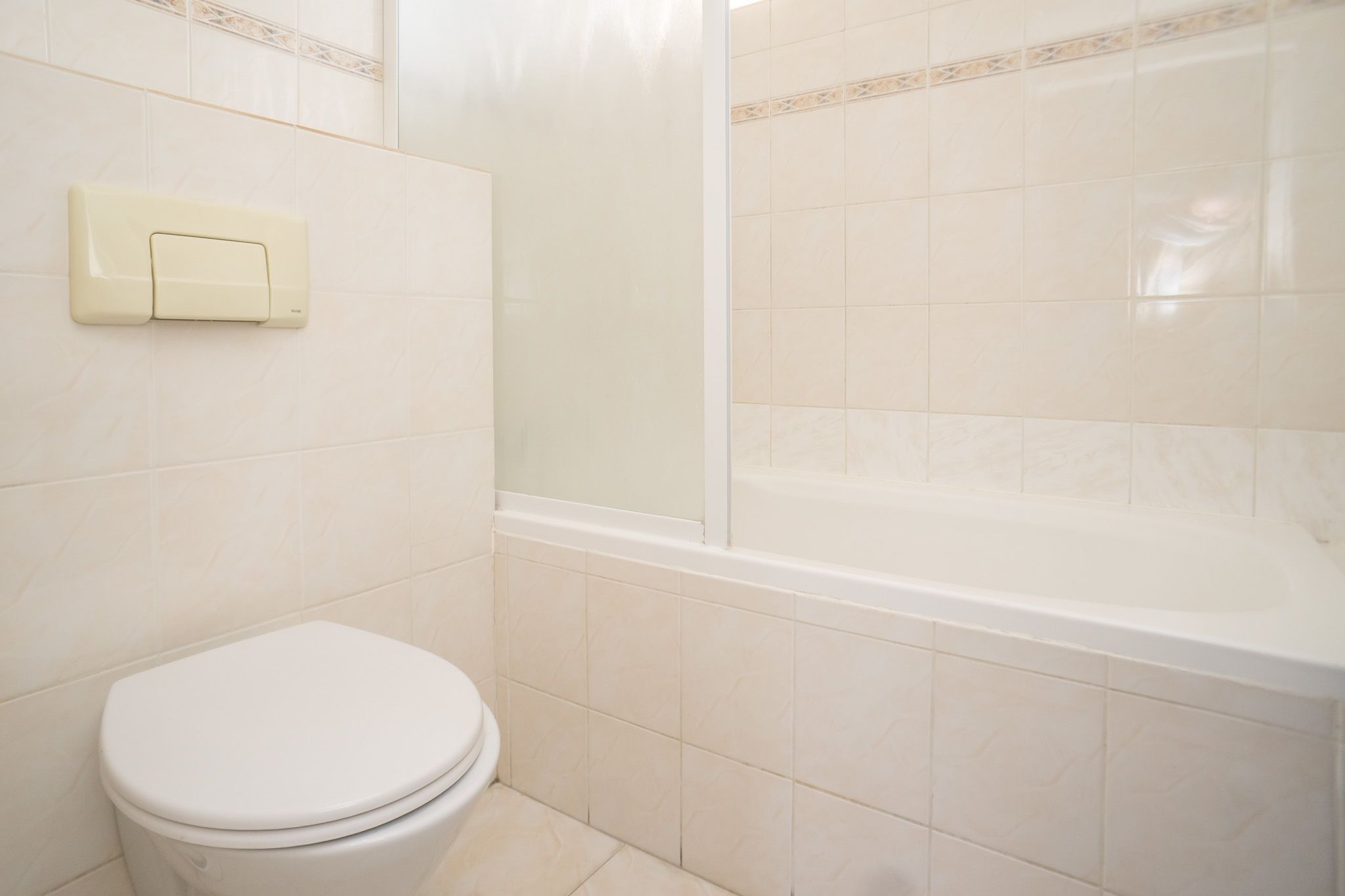 Foto 24 van Fresiahof 8