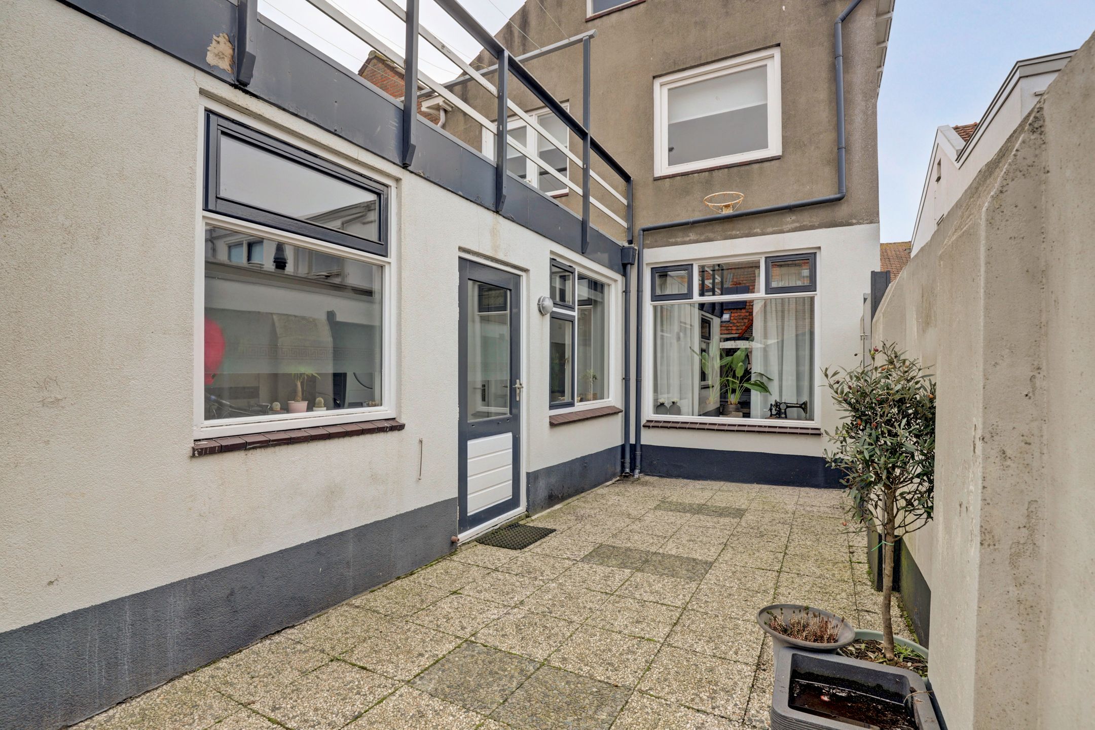 Photo 39 of Jan Tooropstraat 90