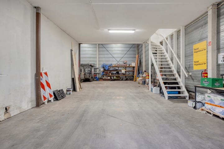 Kosmonaut 6-D, Amersfoort