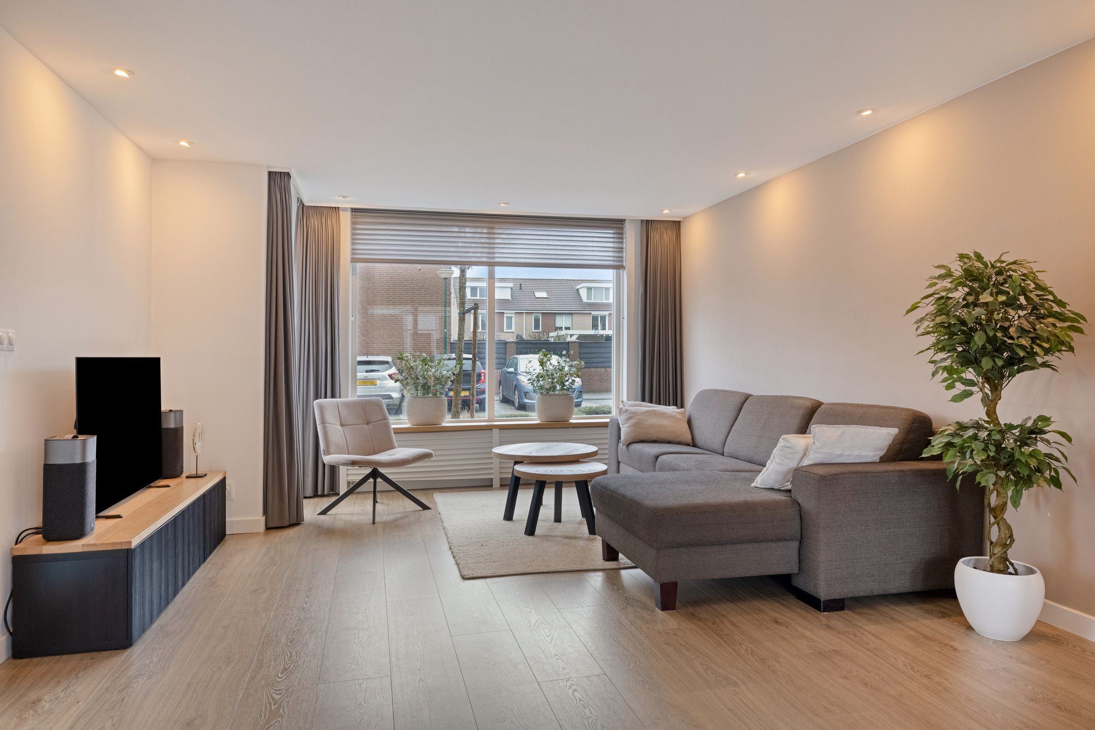 Photo 3 of Standaardstraat 11