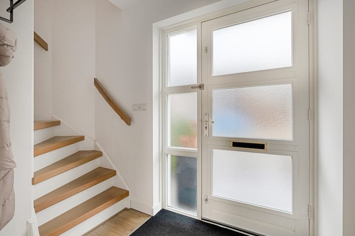 Photo 7 of Standaardstraat 11