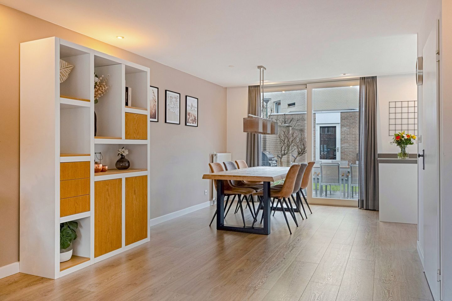 Photo 14 of Standaardstraat 11