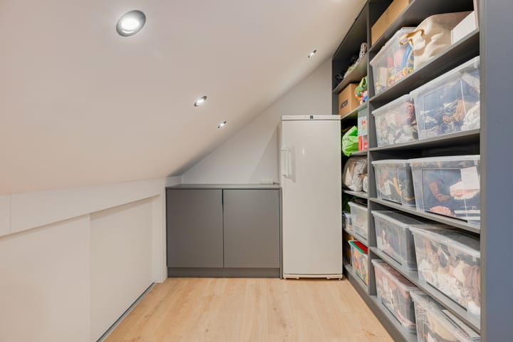 Photo 36 of Standaardstraat 11