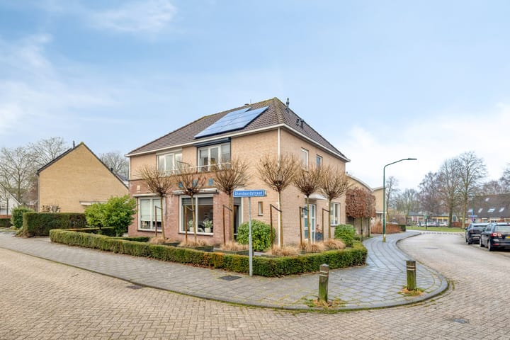 Photo 46 of Standaardstraat 11