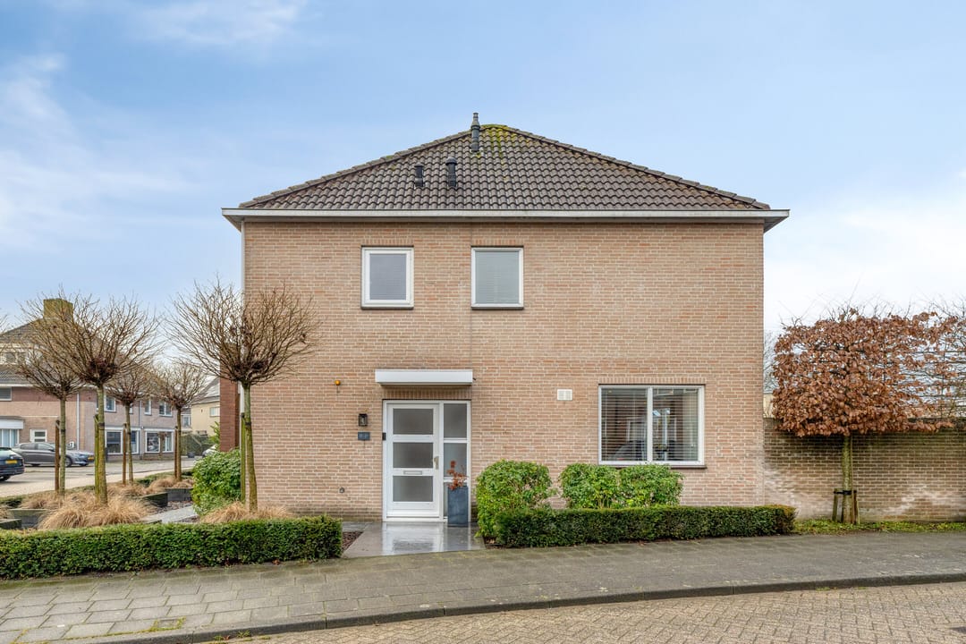 Photo 47 of Standaardstraat 11