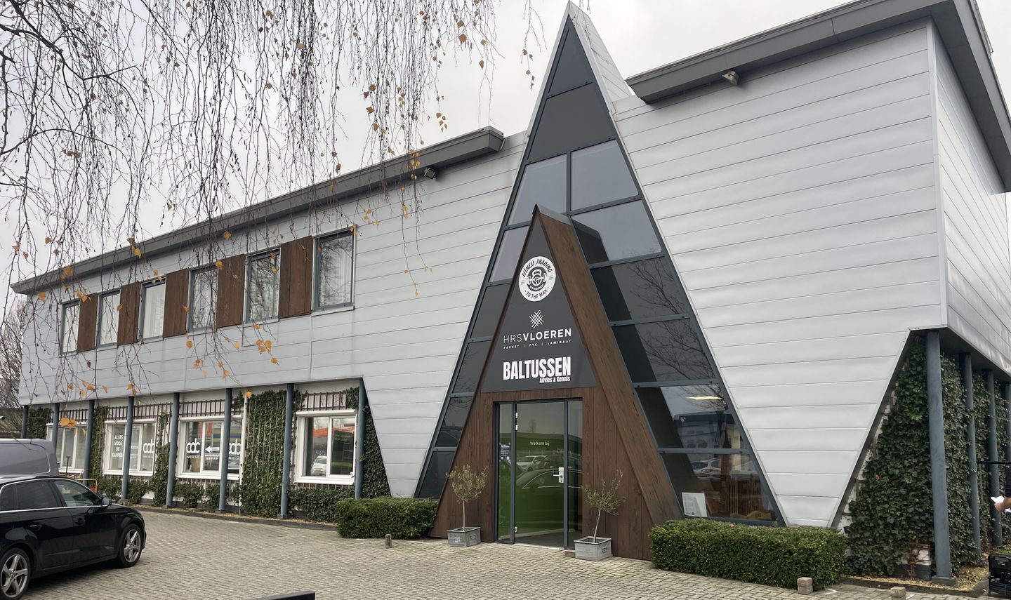 View photo 1 of Industrieweg 43