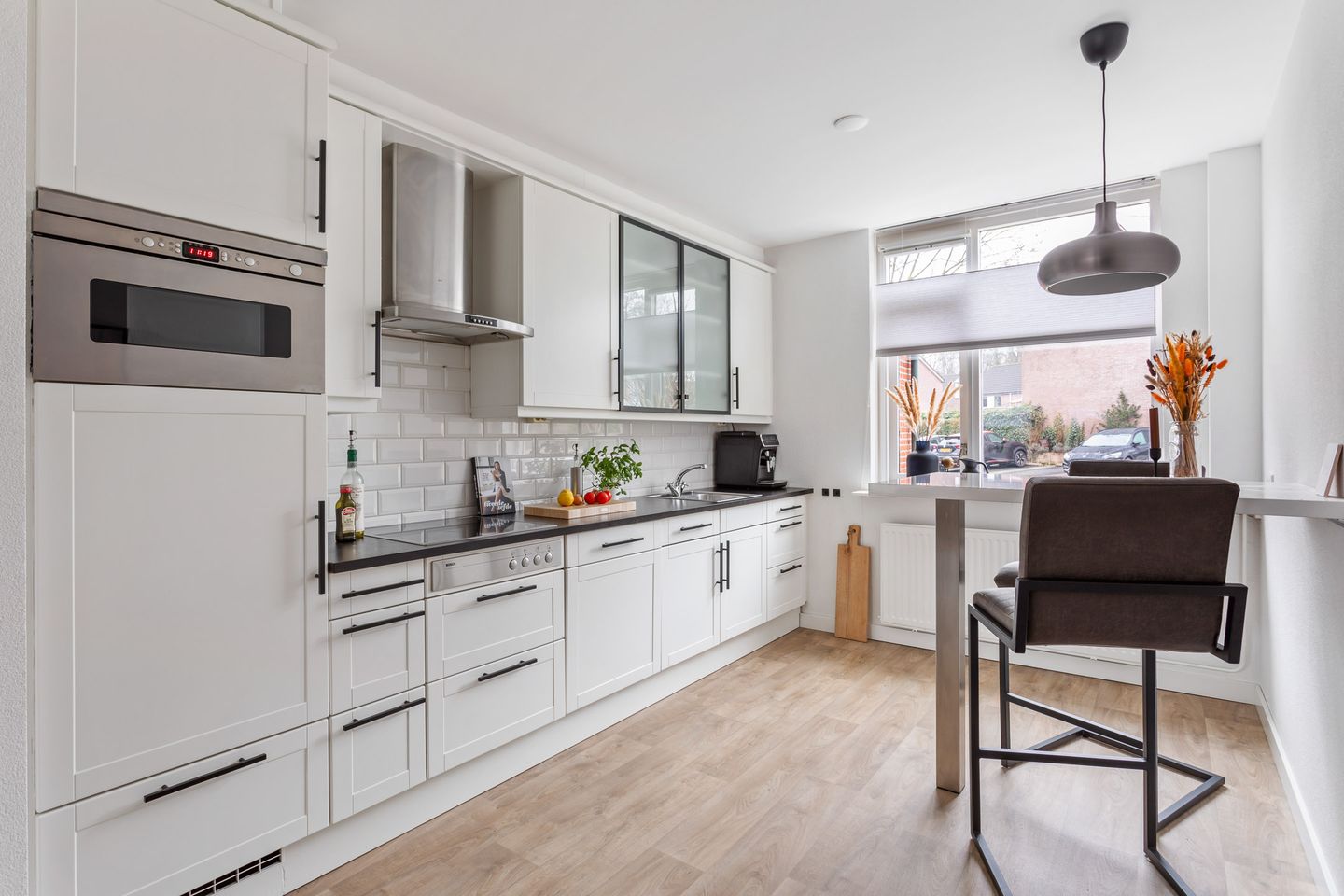 Photo 10 of Zevenblad 64