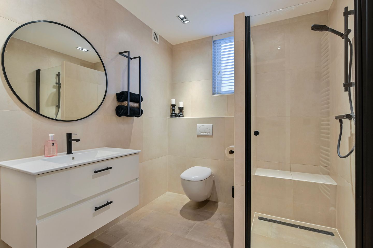 Foto 4 van A. van der Tangstraat 24