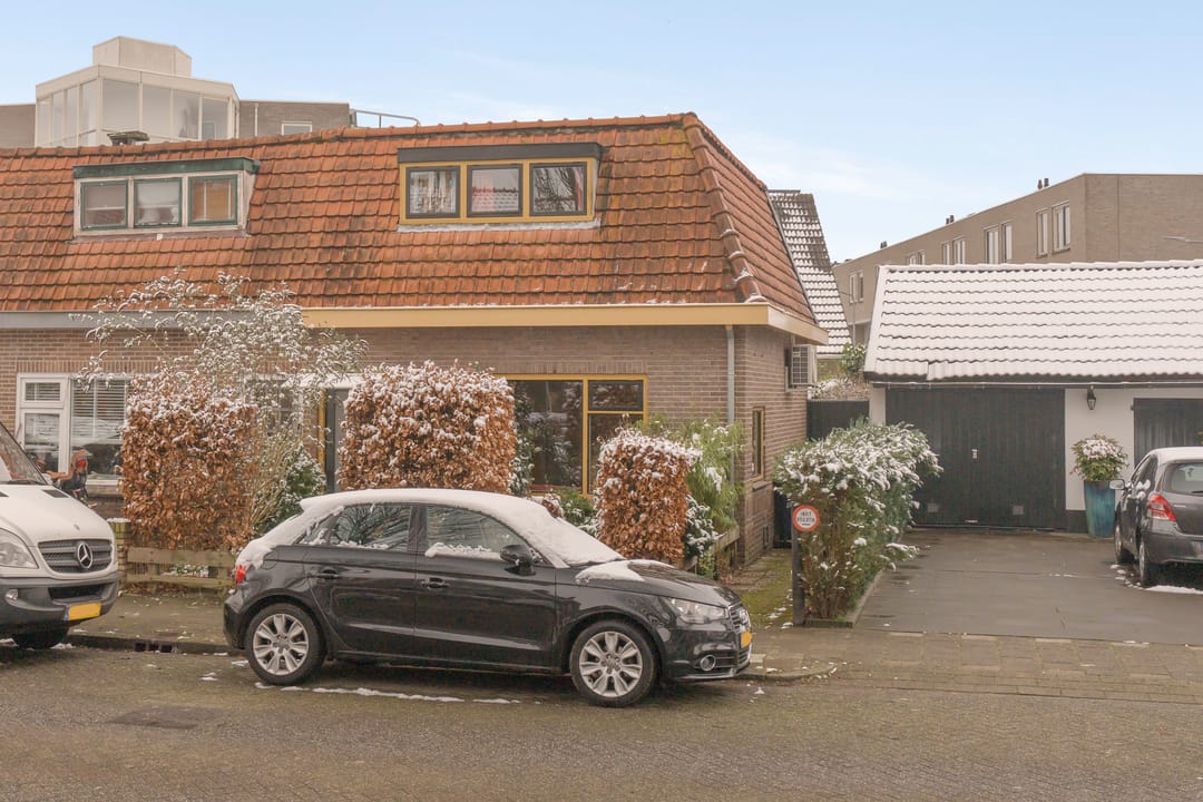Photo 2 of Johan de Meesterstraat 4