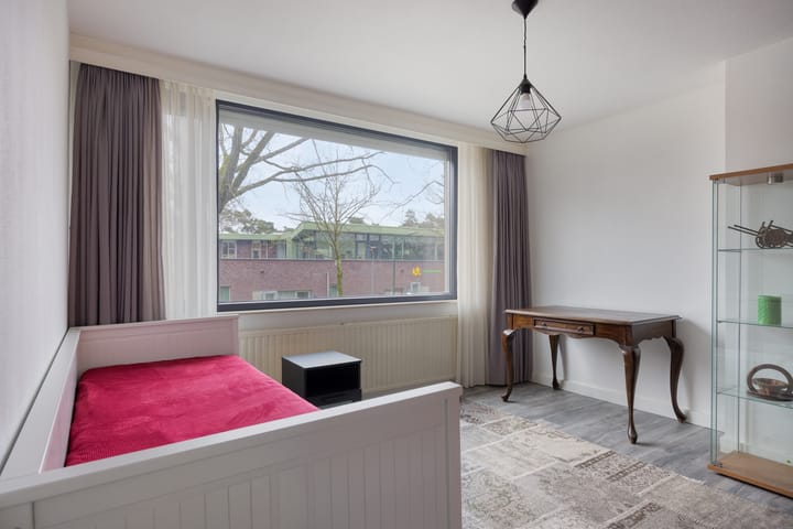 Photo 37 of Karel de Stoutelaan 28