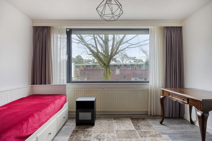 Photo 38 of Karel de Stoutelaan 28