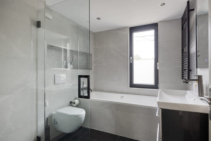 Photo 42 of Karel de Stoutelaan 28