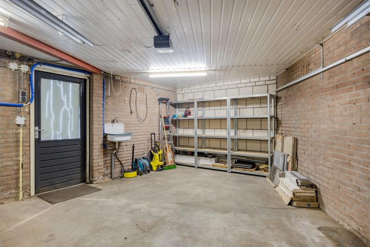 Photo 56 of Karel de Stoutelaan 28