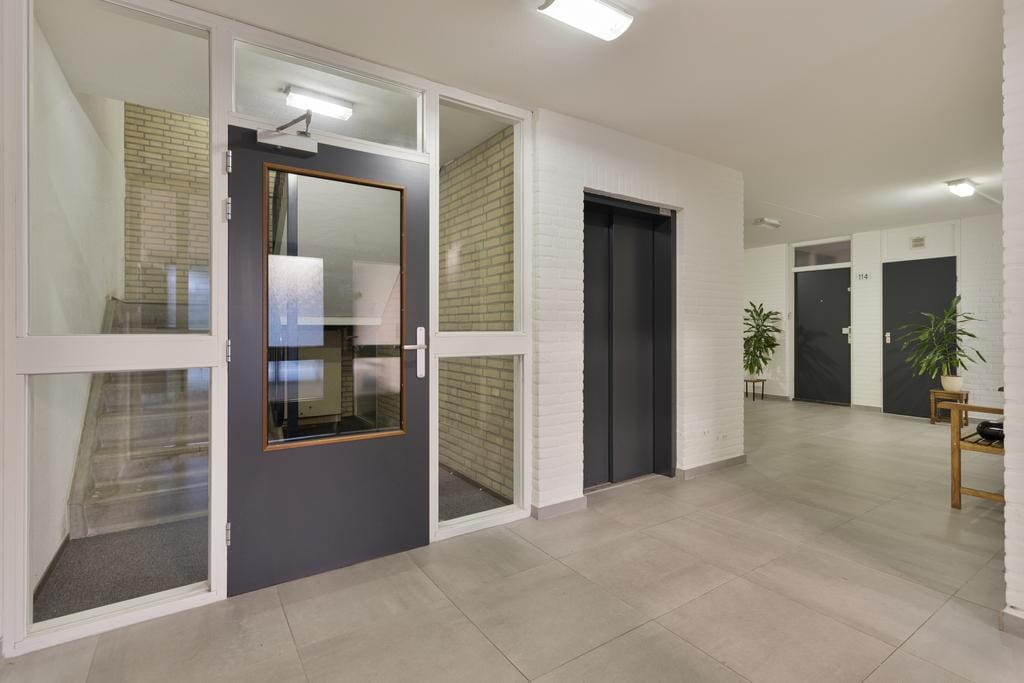 Foto 17 van Industriestraat 126