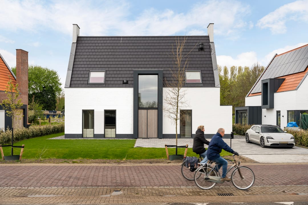 Photo 7 of Burghseweg 74