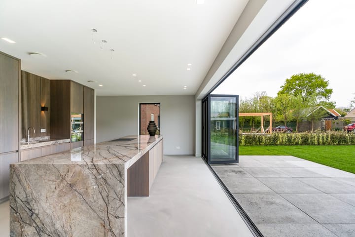 Foto 11 van Burghseweg 74