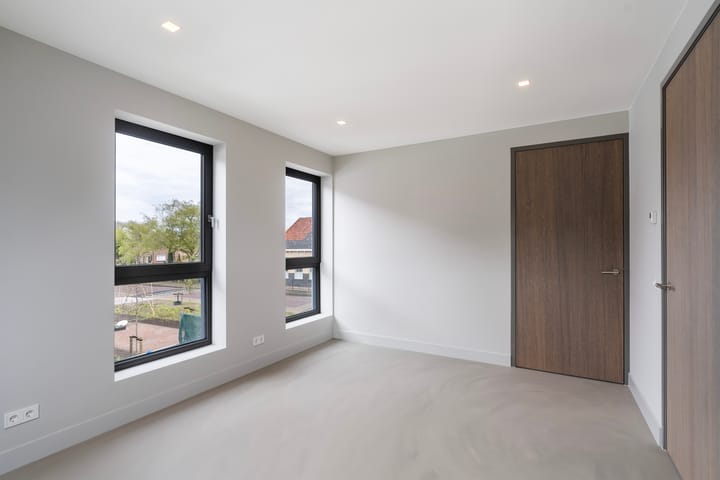 Foto 44 van Burghseweg 74