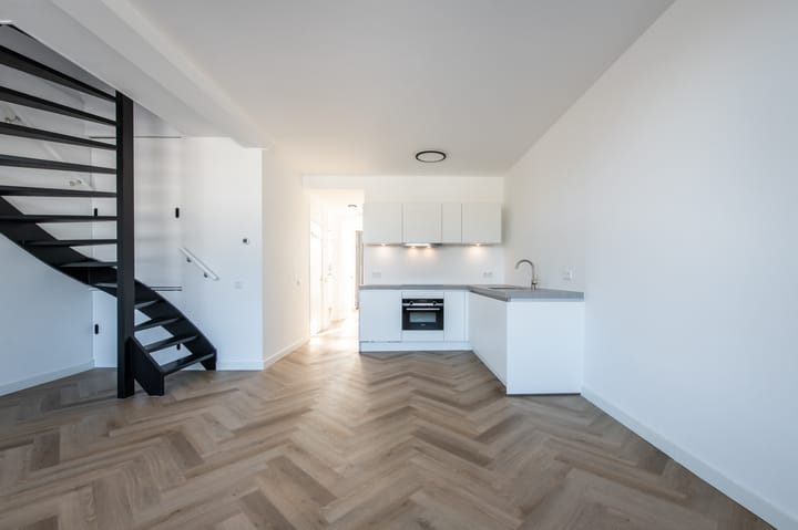 Foto 2 van Haarlemmerweg 55-3