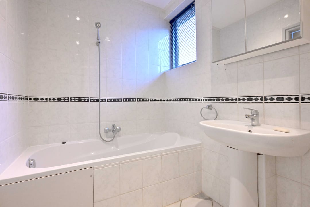 Foto 16 van Stationsweg 24