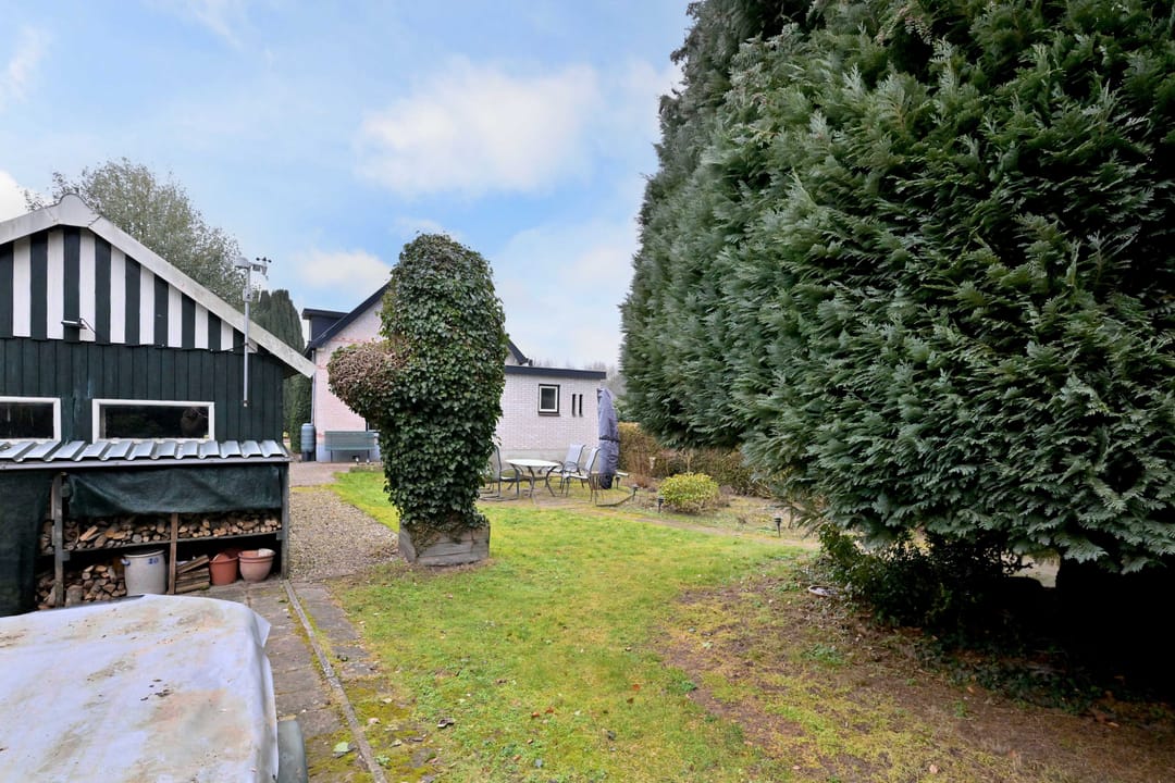 Foto 37 van Stationsweg 24