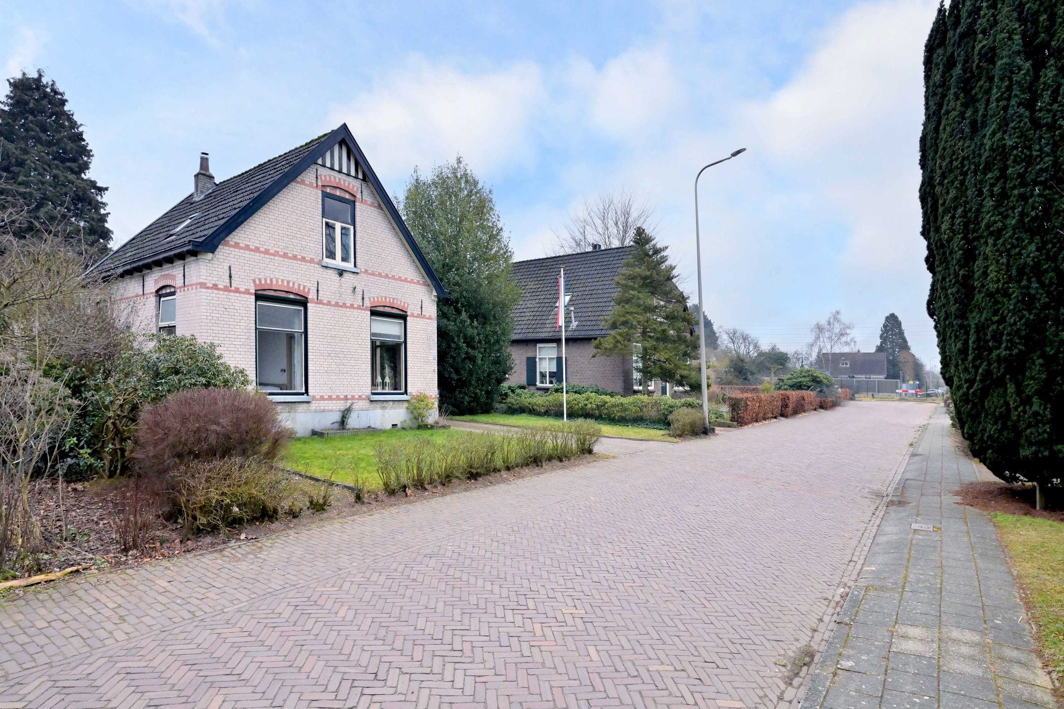 Foto 45 van Stationsweg 24