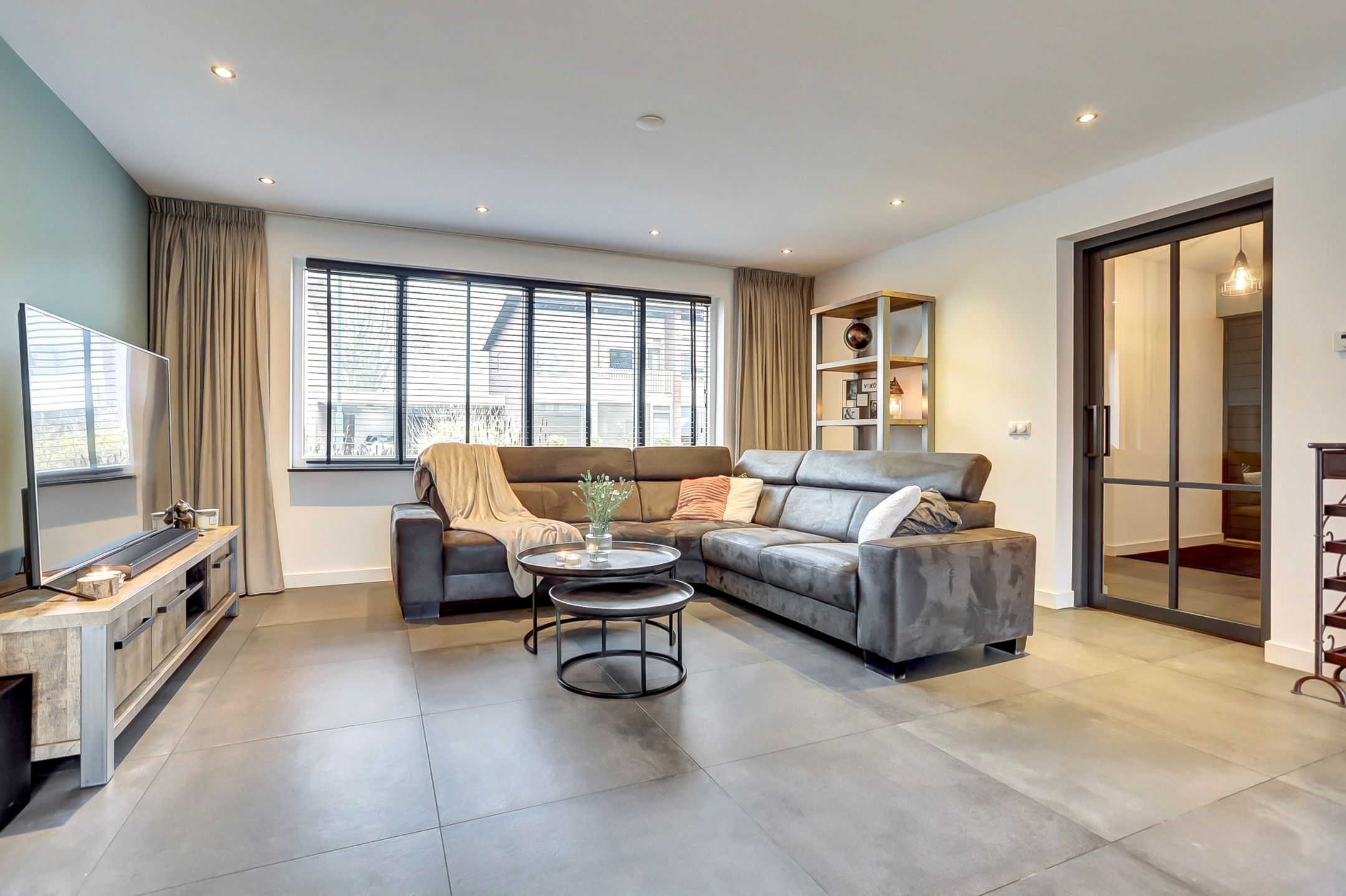 Foto 9 van Christinelaan 10