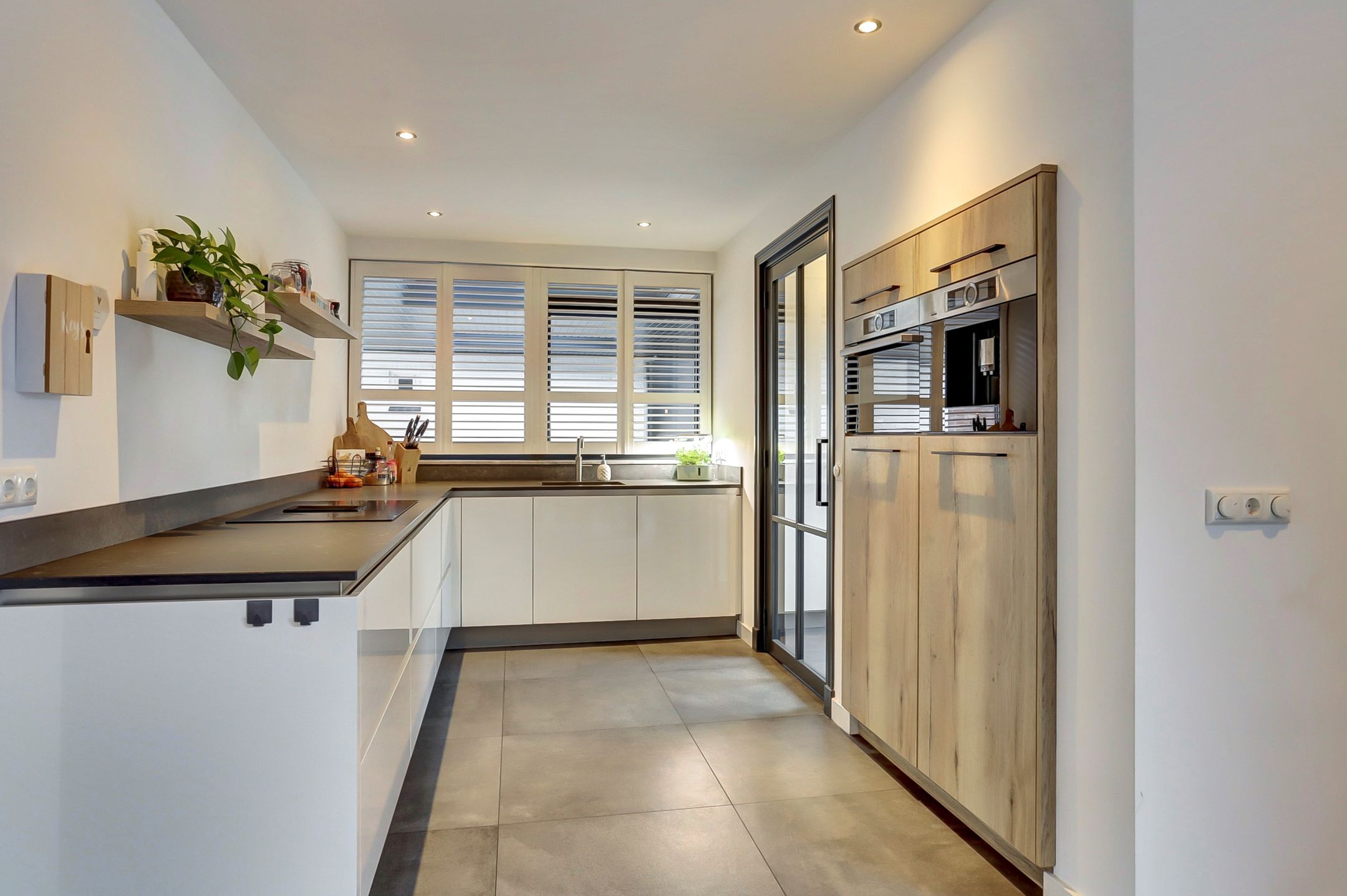 Foto 18 van Christinelaan 10