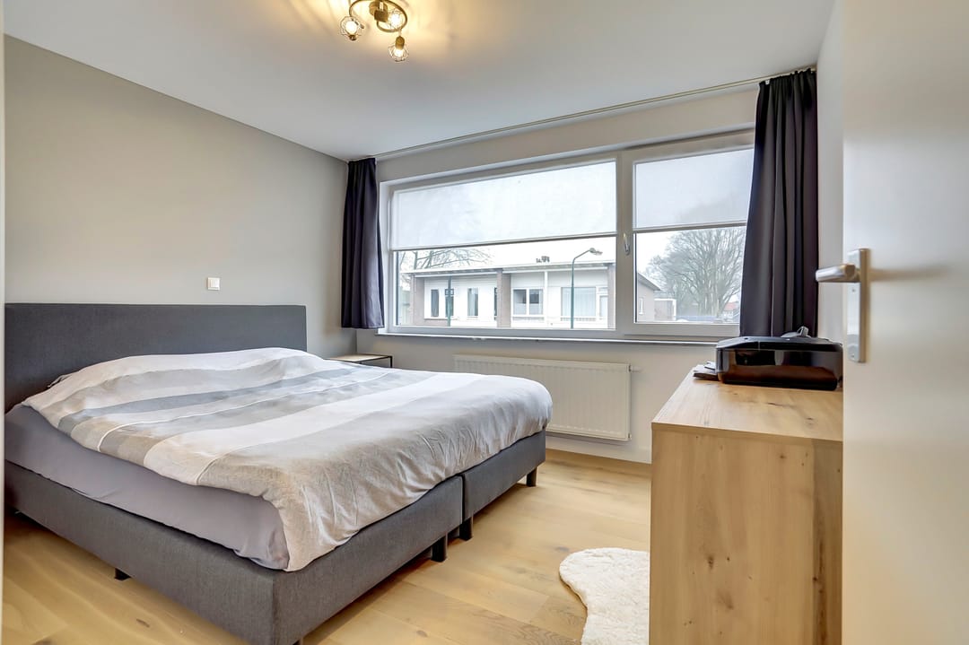 Foto 28 van Christinelaan 10