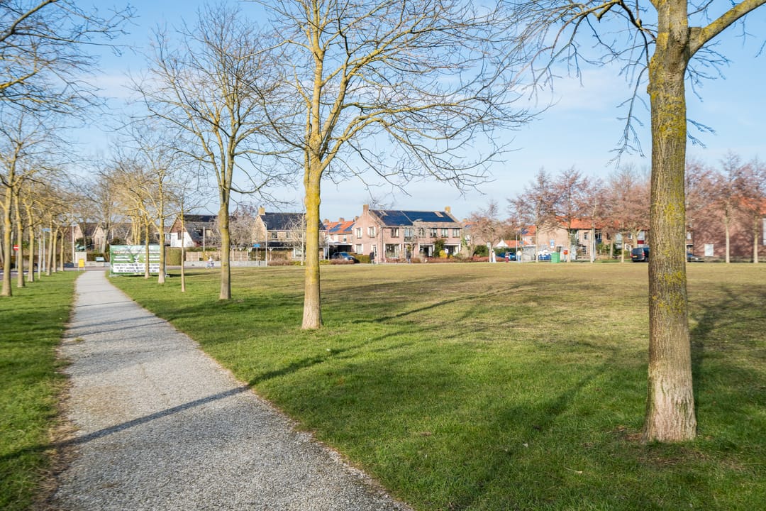 Foto 46 van Charlotte de Bourbonstraat 19