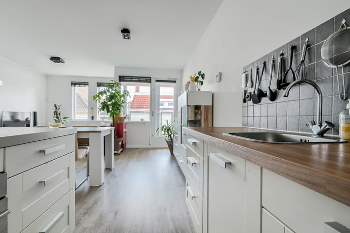 Foto 12 van Kerkstraat 18-A