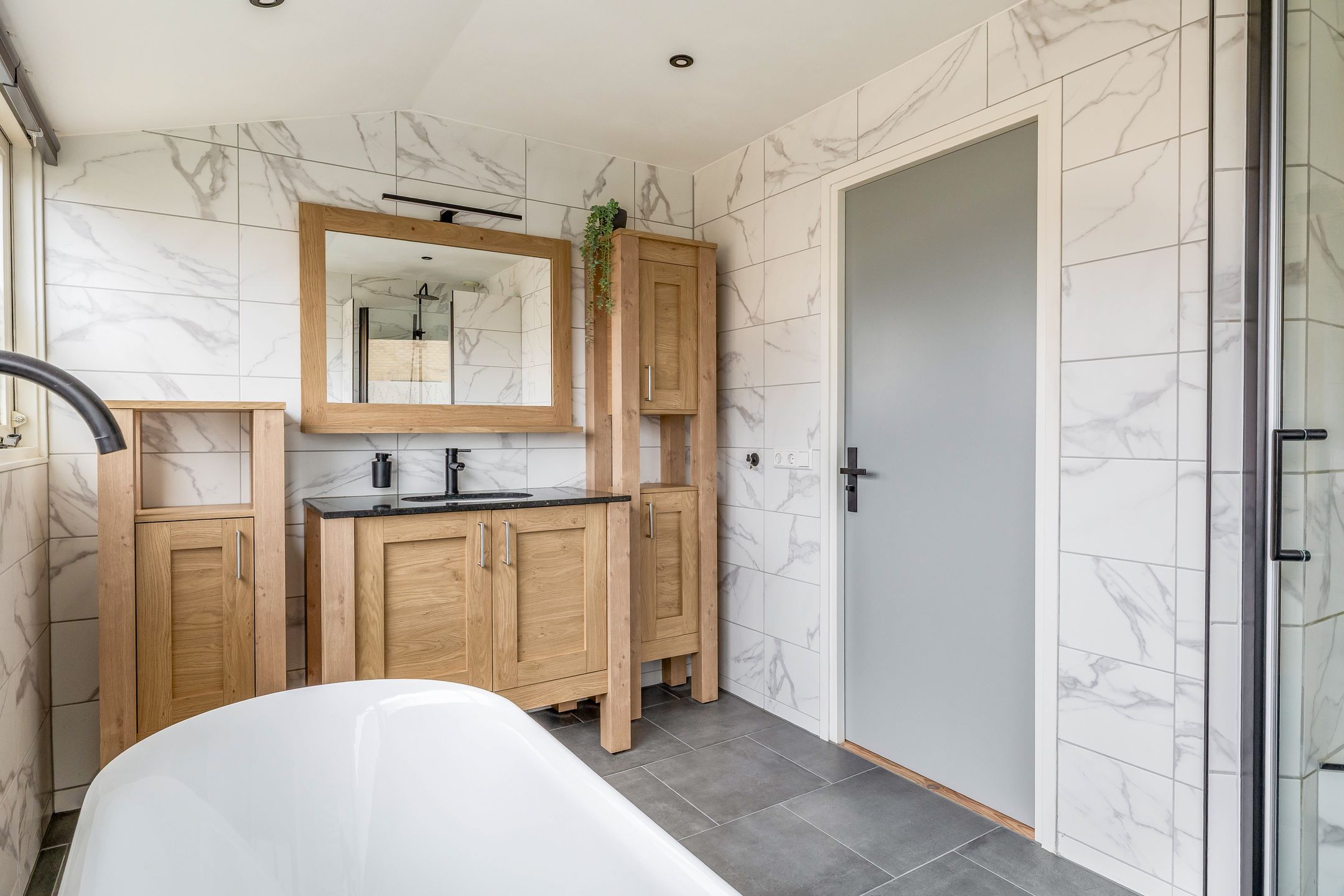 Foto 45 van Rodenrijseweg 147