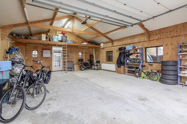 Foto 54 van Rodenrijseweg 147