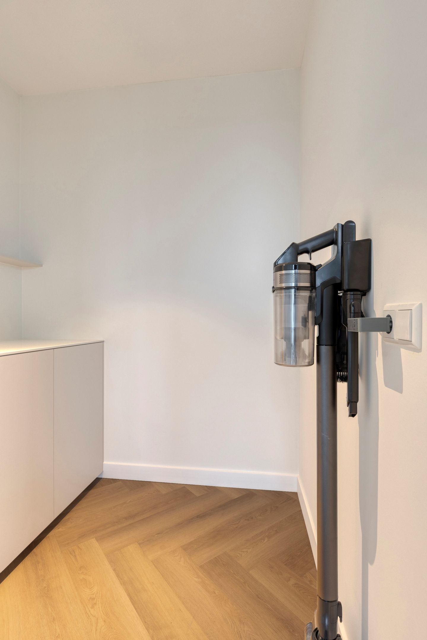 Foto 24 van Baan 34-C12