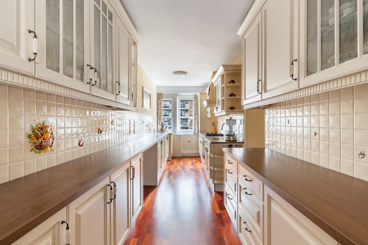 Photo 3 of Marshallplein 51