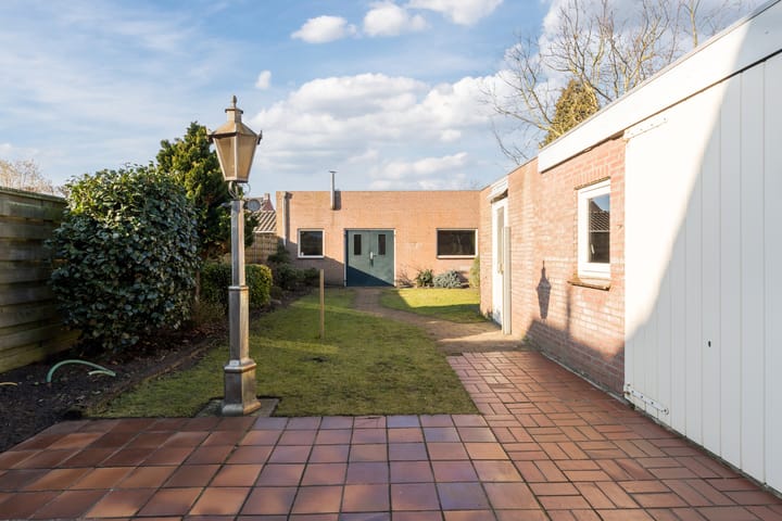 Photo 3 of Beukenlaan 35