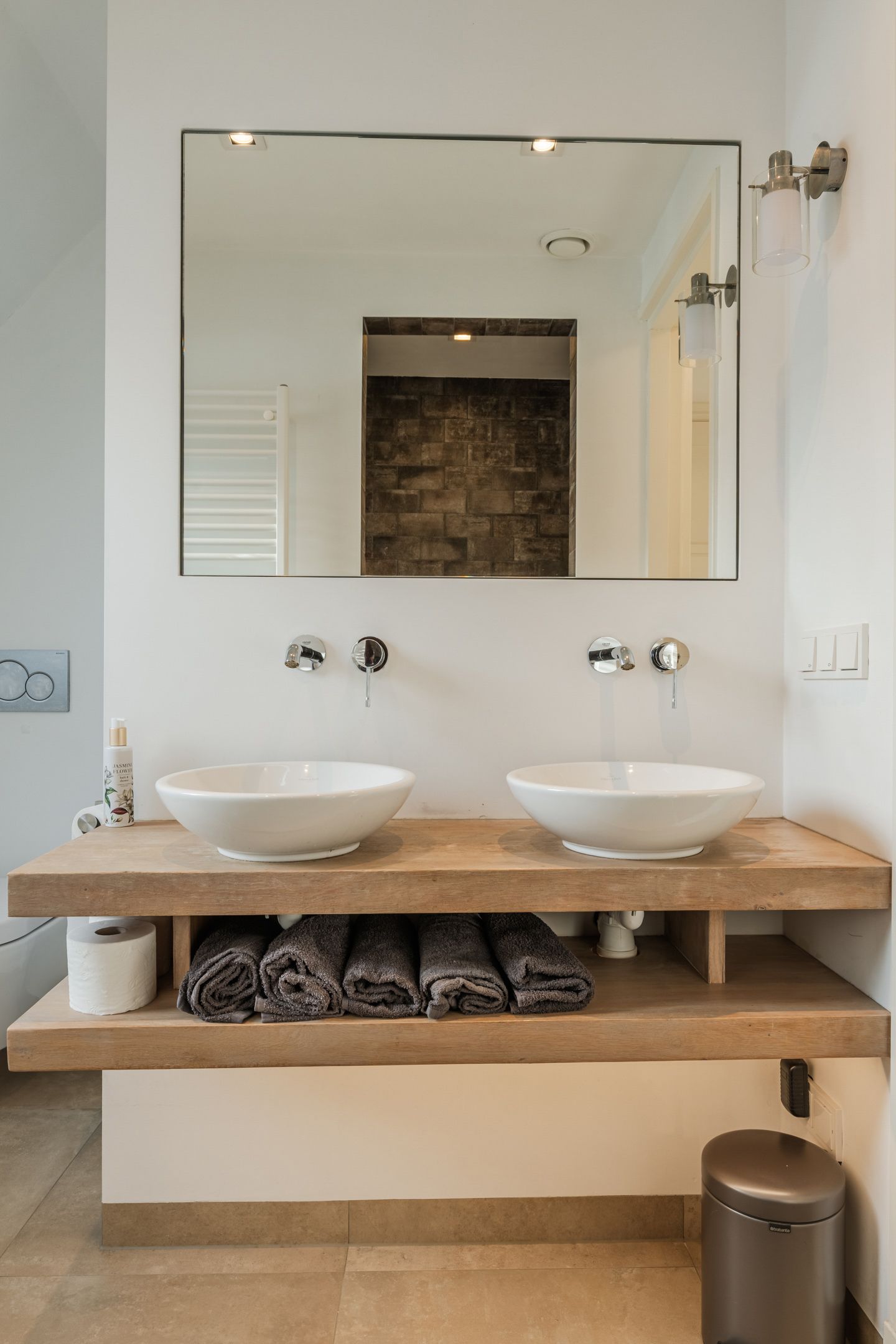 Foto 30 van Vincent van den Heuvelstraat 15