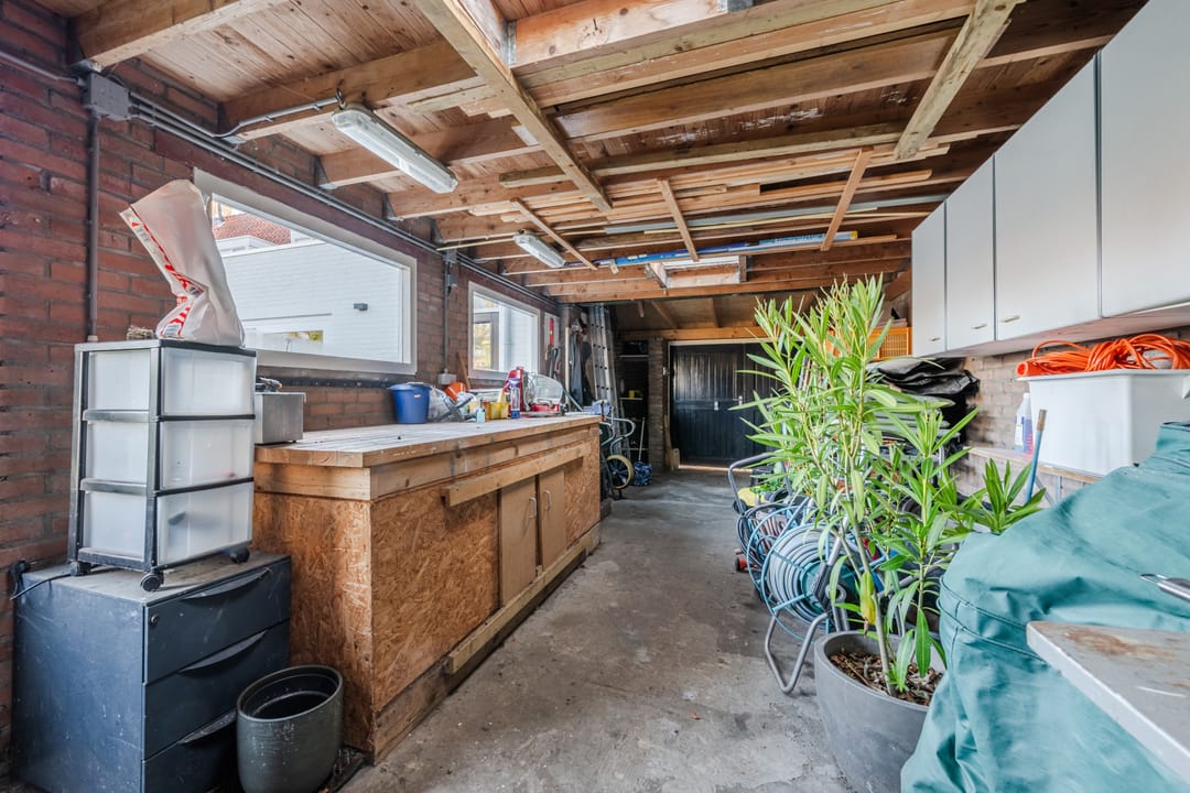 Foto 32 van Vincent van den Heuvelstraat 15