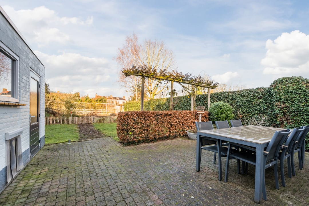 Foto 38 van Vincent van den Heuvelstraat 15