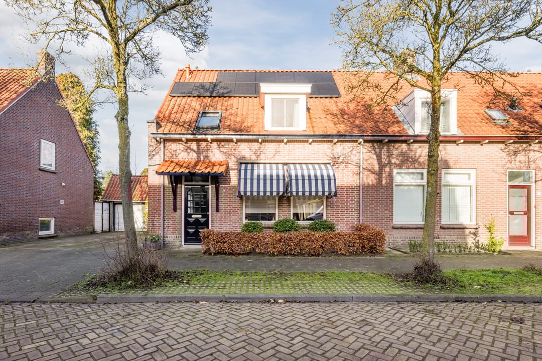 Foto 41 van Vincent van den Heuvelstraat 15