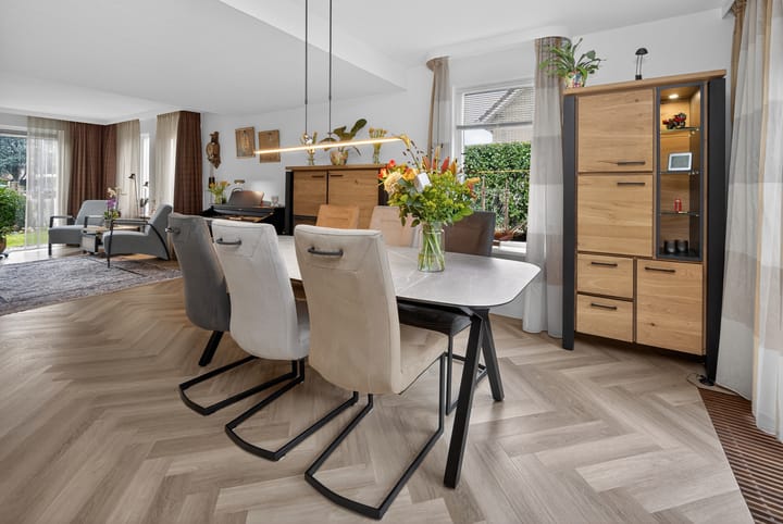 Foto 3 van Honingraat 11