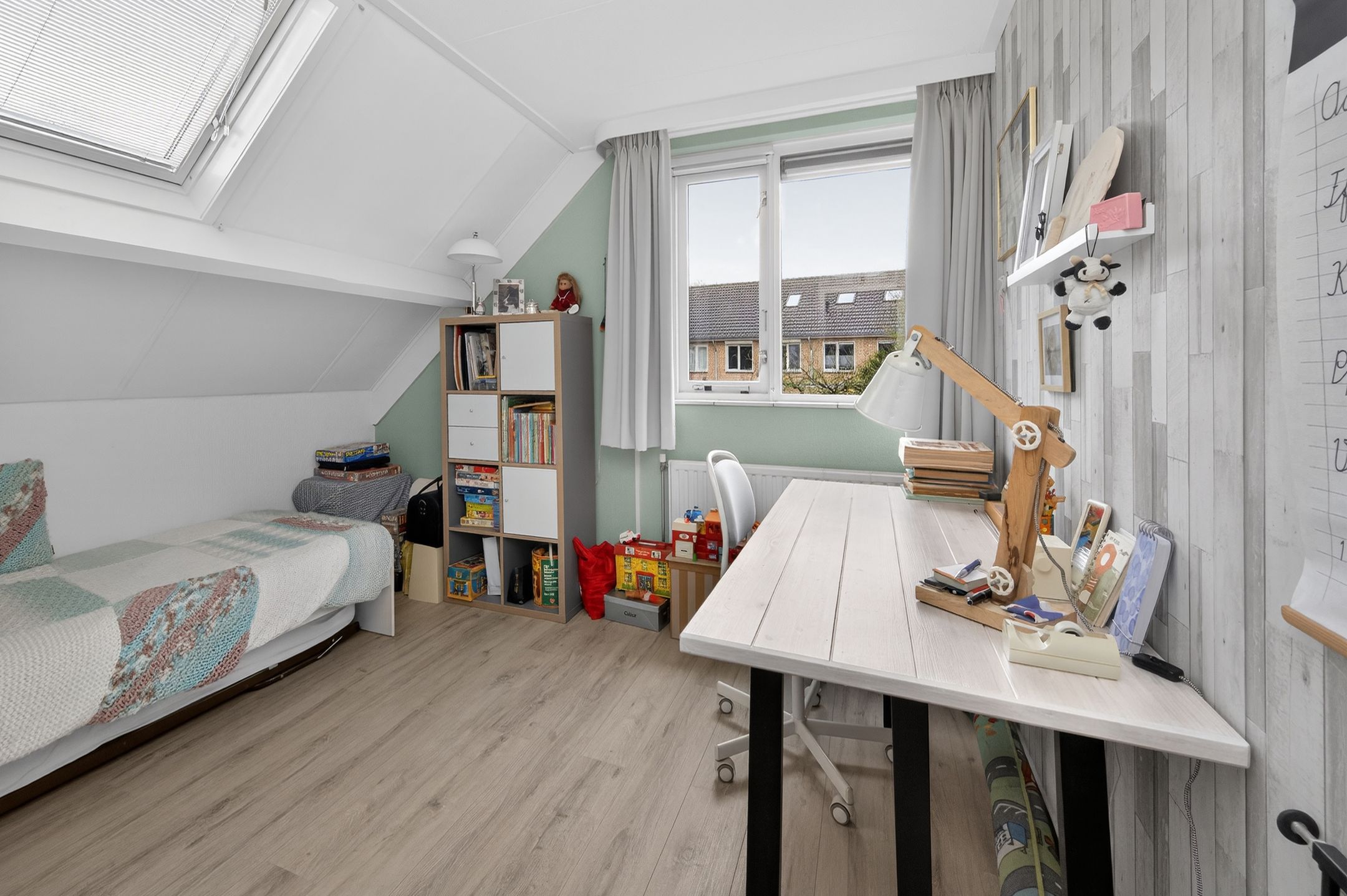 Photo 18 of Honingraat 11