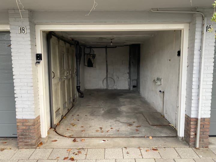 Photo 3 of Jan Springerhof 18