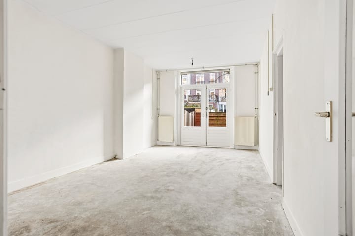 Photo 2 of Quellijnstraat 52-H