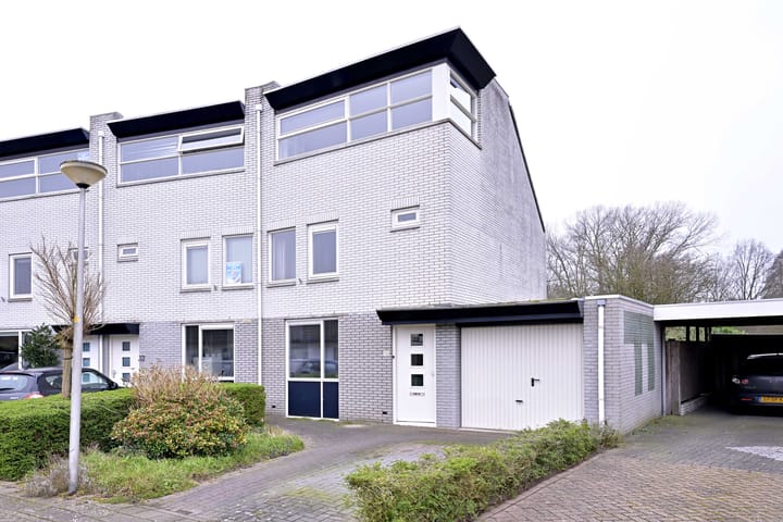 Foto 2 van Harriët Freezerstraat 10