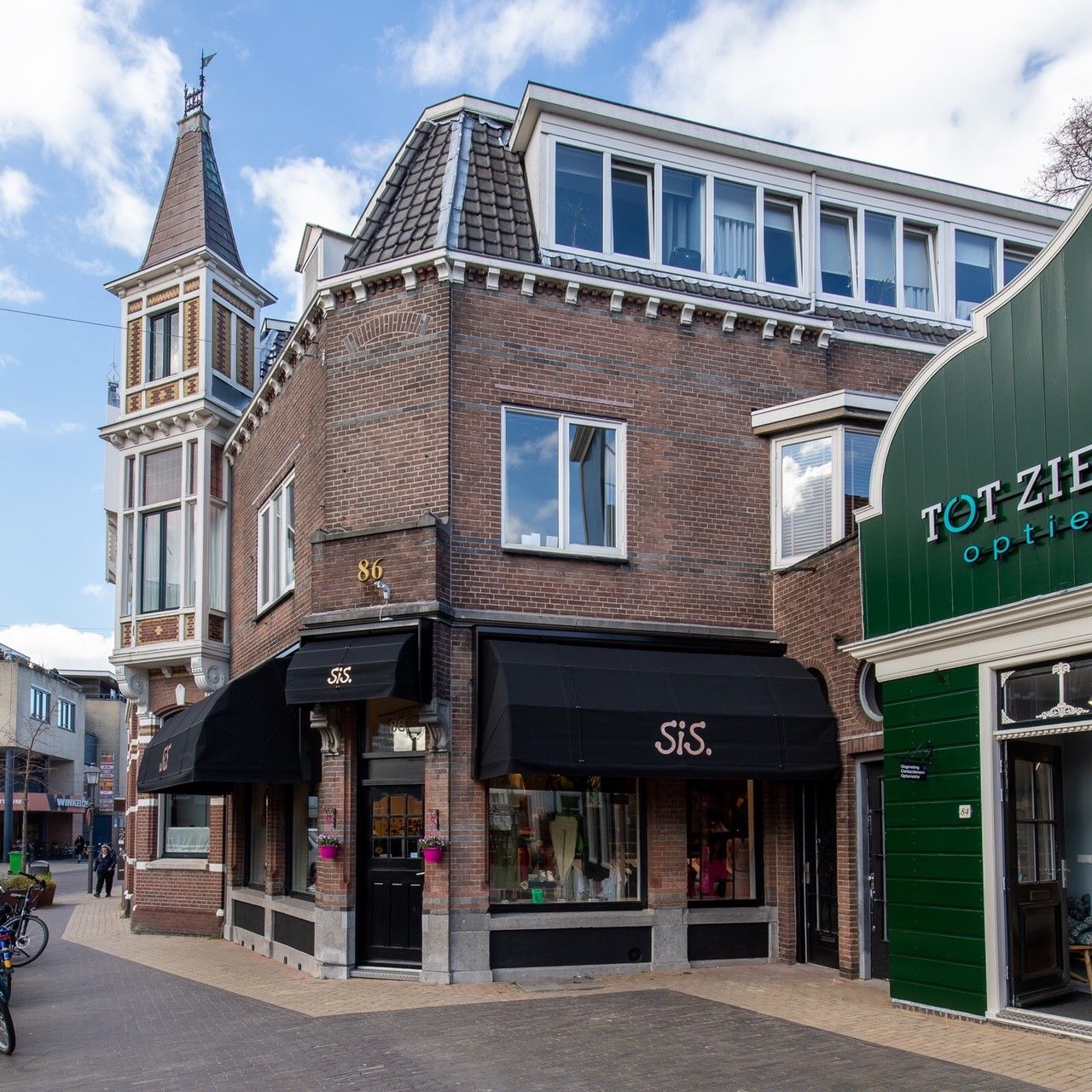 Bekijk foto 2 van Westzijde 86