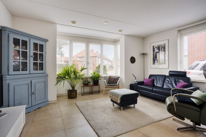 Photo 2 of Professor Schreinemakersstraat 29