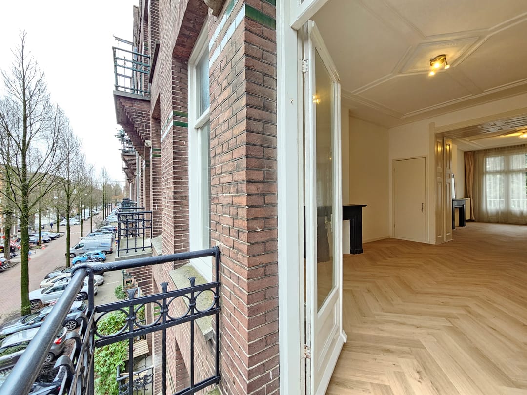 Photo 16 of Johannes Verhulststraat 175-2